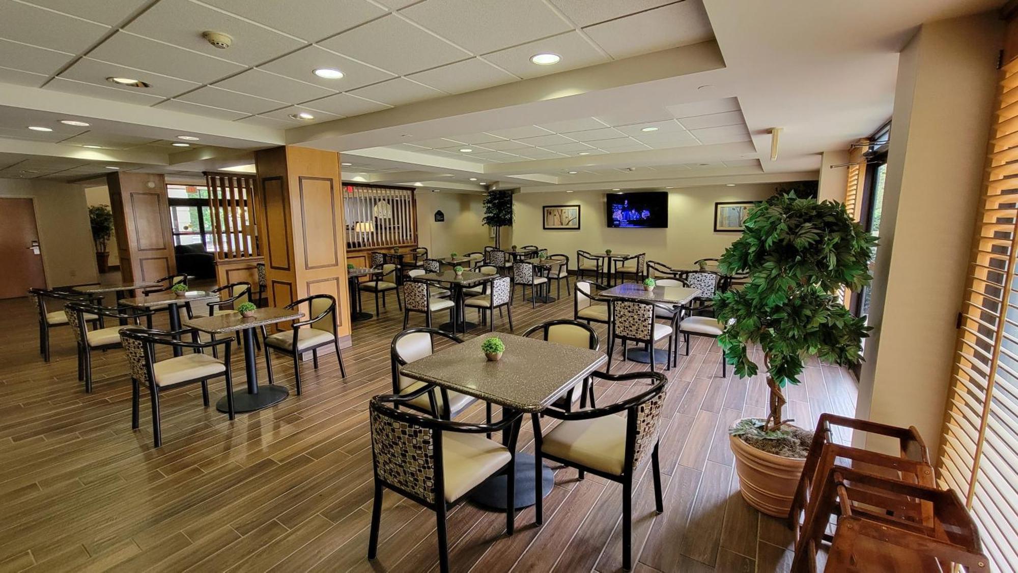 Independent Sphc Cross Creek Inn & Suites Fayetteville Esterno foto